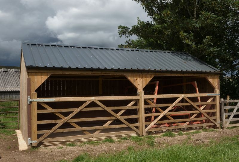 Metal Barn Construction in Conroe, TX
